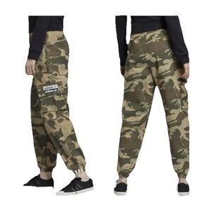 Adidas Camo Cargo High Waist Track Pants Cuff Women sz XS New No Tags